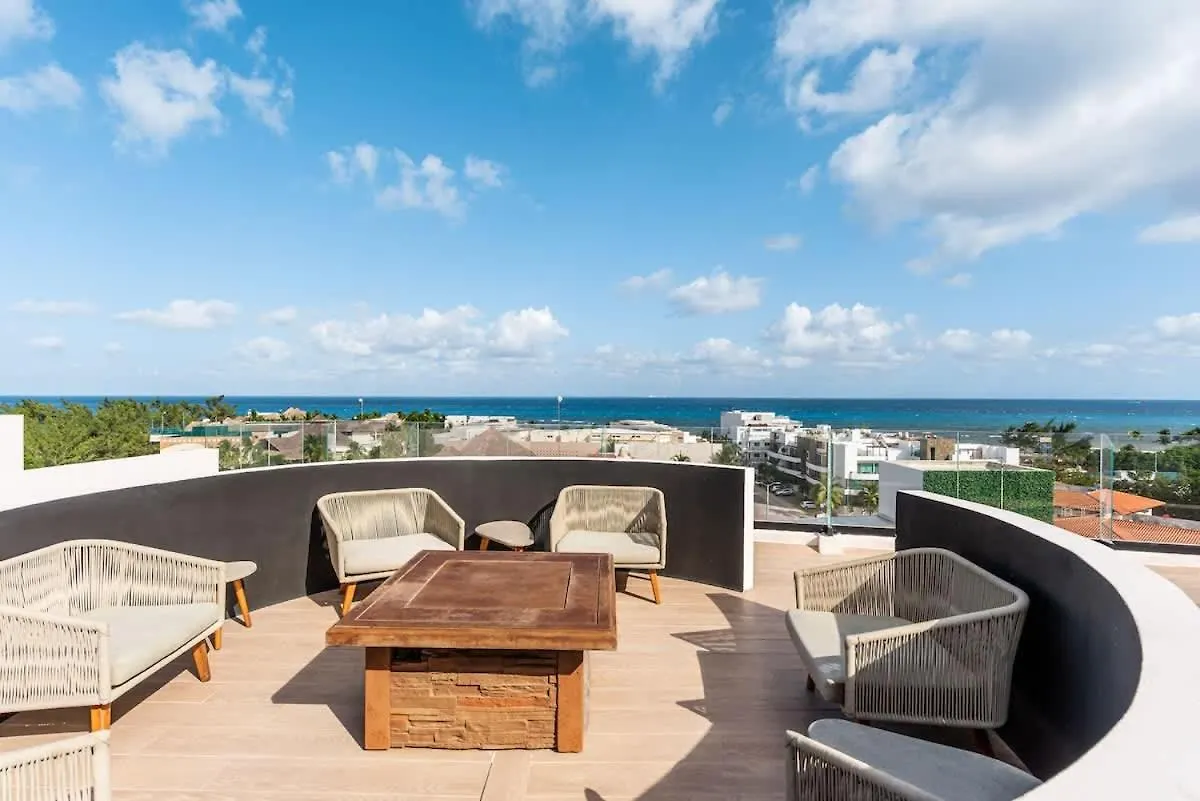 Tropical 2-Bedroom Mangrove View Playa del Carmen