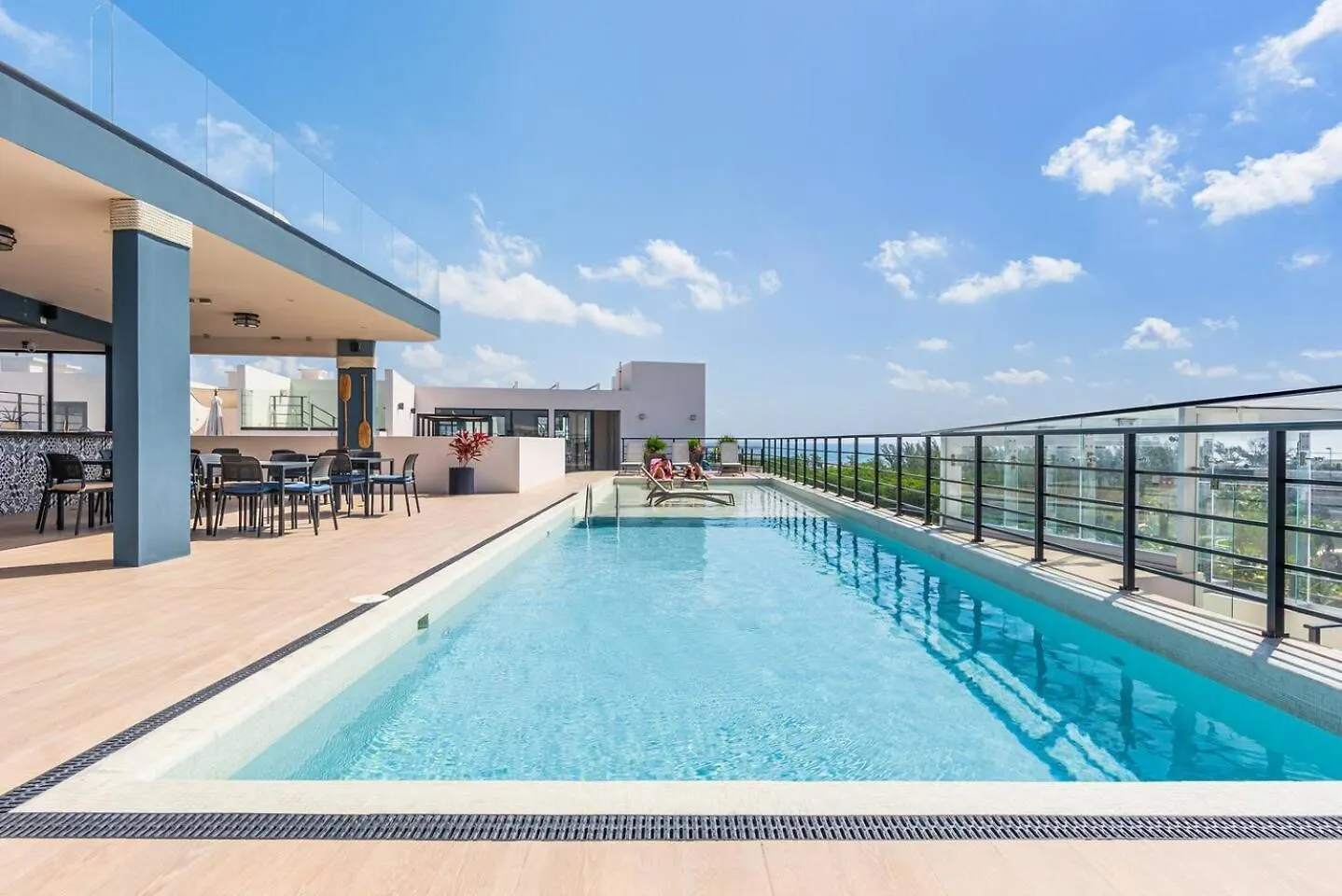 Tropical 2-Bedroom Mangrove View Playa del Carmen 0*,